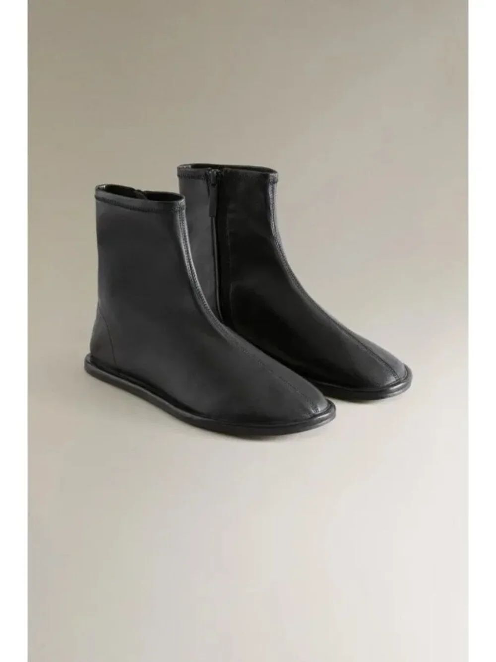 Zara Womens Leather Ankle Boots Flats Size EU 39 US 8 Black 1304/400 NWOB